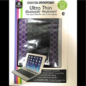 Ultra Thin Bluetooth Keyboard